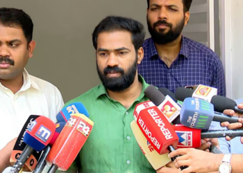 പാനൂർ സ്ഫോടന കേസ്; അറസ്റ്റിലായവർ ഡിവൈഎഫ്ഐ പ്രവർത്തകരെന്ന് സമ്മതിച്ച് സംസ്ഥാന സെക്രട്ടറി വി കെ സനോജ്