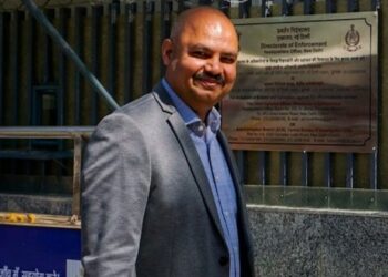 സ്വാതി മലിവാളിന് മർദ്ദനം; ബിഭാവ് കുമാറിന് സമൻസ്