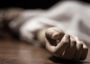 അരും കൊല; ഭിന്ന ശേഷിക്കാരനെ കോടാലി കൊണ്ടു വെട്ടി, കല്ല് കൊണ്ടു തലയ്ക്കടിച്ചു കൊന്നു