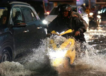 കൊച്ചിയിലെ വെള്ളക്കെട്ട്; എട്ടാഴ്ചയ്ക്കകം നടപടി സ്വീകരിക്കണം- ദേശീയ മനുഷ്യാവകാശ കമ്മിഷൻ