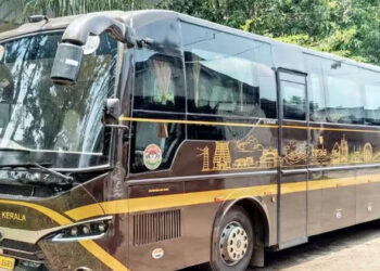 നവകേരള ബസിന്റെ പ്രതിദിന സര്‍വീസ് നാളെ ആരംഭിക്കും; ആദ്യ സര്‍വീസിന് ബുക്കിങ് ഫുള്‍