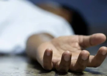 ബ്യൂട്ടി പാർലർ ഉടമയായ സ്ത്രീ സ്ഥാപനത്തിനുള്ളിൽ മരിച്ചനിലയിൽ; രണ്ടാഴ്ചയോളം പഴക്കം