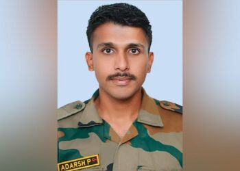 വാഹനത്തിന് മുകളിലേക്ക് കല്ല് വീണു; മലയാളി ജവാന് ദാരുണാന്ത്യം