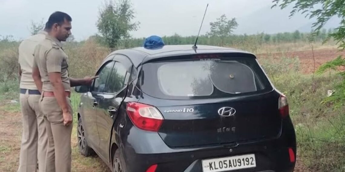 കമ്പത്ത് കാറിനുള്ളില് മരിച്ചത് കോട്ടയം സ്വദേശികള്; ജീവനൊടുക്കിയതെന്ന് സംശയം