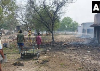 ശിവകാശിയില്‍ പടക്കനിര്‍മാണശാലയില്‍ സ്‌ഫോടനം; എട്ടുമരണം