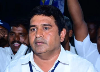 ബിഎസ്പി തമിഴ്നാട് അധ്യക്ഷൻ ആംസ്ട്രോങ്ങിനെ ചെന്നൈയിൽ വെട്ടിക്കൊന്നു