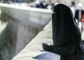 മുസ്ലീം സ്ത്രീക്ക് മുൻ ഭർത്താവിൽ നിന്ന് ജീവനാംശത്തിന് അർഹതയുണ്ട് – സുപ്രീം കോടതി