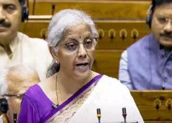 കേന്ദ്ര ബജറ്റ്; യുവാക്കൾക്കായി വമ്പൻ പ്രഖ്യാപനം – ആദ്യമായി ജോലിയിൽ പ്രവേശിക്കുന്നവർക്ക് ഒരു മാസത്തെ ശമ്പളം നൽകും