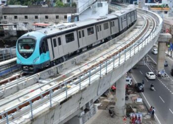 കൊച്ചി മെട്രോ ടിക്കറ്റ് ഇനി ഗൂഗിൾ മാപ്പ് വഴിയും എടുക്കാം; ഇലക്ട്രിക് സ്‌കൂട്ടറുകളുടെ ചാർജിംഗ് സ്റ്റേഷനുകളും കണ്ടുപിടിക്കാം