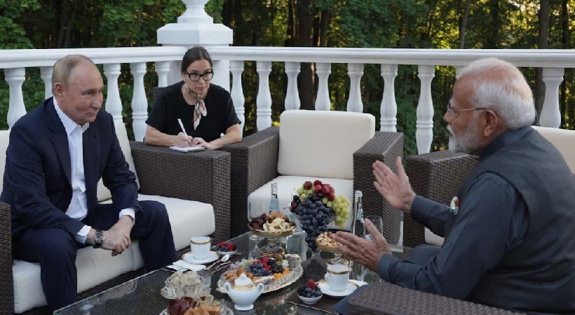 മോദി-പുടിൻ കൂടികാഴ്ച; റഷ്യൻ സൈന്യത്തിന്റെ ഭാഗമായ ഇന്ത്യക്കാരെ തിരിച്ചയക്കാൻ ധാരണ