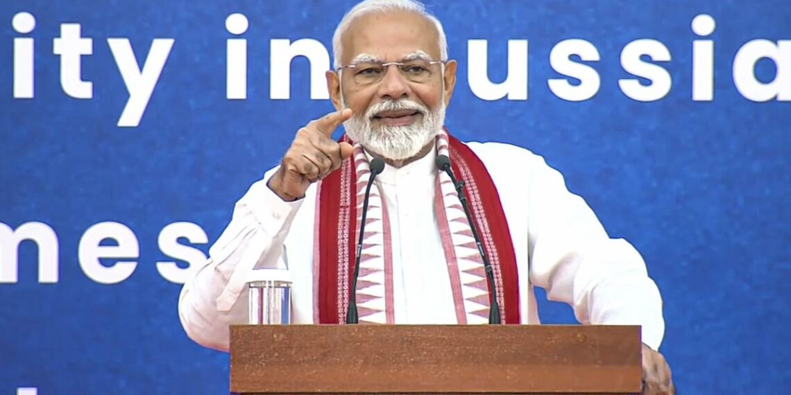 ഇന്ത്യ വികസിക്കുന്നത് റെക്കോർഡ് വേഗത്തിൽ, 140 കോടി ജനങ്ങൾ അതിന് ഊർജ്ജം പകരുന്നു – റഷ്യയിലെ ഇന്ത്യൻ പ്രവാസികളെ അഭിസംബോധന ചെയ്യ്ത് പ്രധാനമന്ത്രി