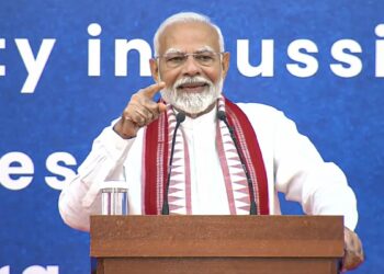 ഇന്ത്യ വികസിക്കുന്നത് റെക്കോർഡ് വേ​ഗത്തിൽ, 140 കോടി ജനങ്ങൾ അതിന് ഊർജ്ജം പകരുന്നു – റഷ്യയിലെ ഇന്ത്യൻ പ്രവാസികളെ അഭിസംബോധന ചെയ്യ്ത് പ്രധാനമന്ത്രി