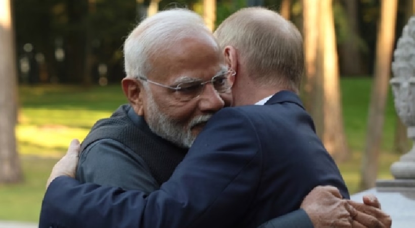 ‘നിങ്ങൾ പൊതുസേവനത്തിനായി ജീവിതം സമർപ്പിച്ചുവെന്ന് പുടിൻ; യുദ്ധം ഒന്നിനും പരിഹാരമല്ലെന്ന് മോദി