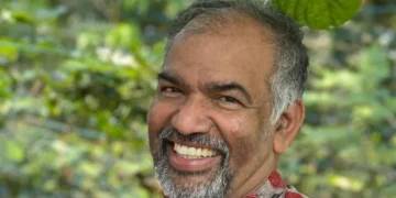 ‘പ്രതികരിക്കുന്നവരും മിണ്ടാതിരിക്കുന്നവരും’; സീൻ ഡാർക്ക് ആണ്. പ്രതീക്ഷ വേണ്ട – ഹേമ കമ്മിറ്റി റിപ്പോർട്ടിൽ പ്രതികരണവുമായി മുരളി തുമ്മാരുകുടി
