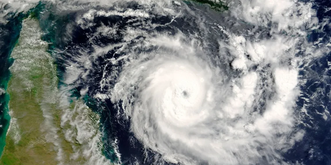 എന്താണ് അറബിക്കടലിൽ രൂപപ്പെട്ട ‘അസ്ന’?! പേരിട്ടത് പാകിസ്താൻ; മൺസൂണിലെ അപൂർവ്വ പ്രതിഭാസം