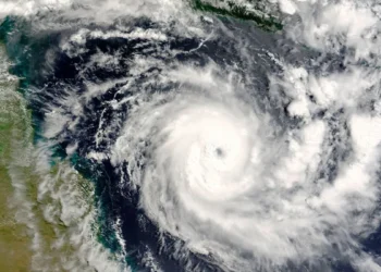 എന്താണ് അറബിക്കടലിൽ രൂപപ്പെട്ട ‘അസ്ന’?! പേരിട്ടത് പാകിസ്താൻ; മൺസൂണിലെ അപൂർവ്വ പ്രതിഭാസം