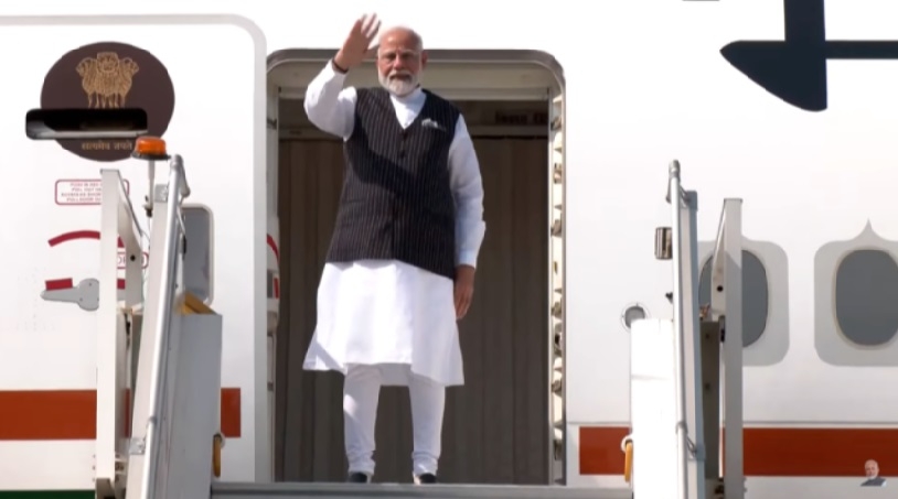 45 വർഷത്തിന് ശേഷം ആദ്യമായി ഇന്ത്യൻ പ്രധാനമന്ത്രി പോളണ്ടിലേക്ക്; മോദി സന്ദർശനത്തിനായി യാത്ര തിരിച്ചു