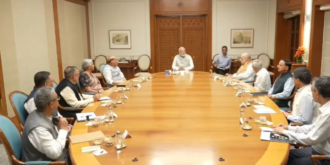 ബംഗ്ലാദേശ് പ്രതിസന്ധി; ഷെയ്ഖ് ഹസീന ഇന്ത്യയിൽ?! – പ്രധാനമന്ത്രിയുടെ വസതിയിൽ അടിയന്തര യോഗം ചേർന്നു