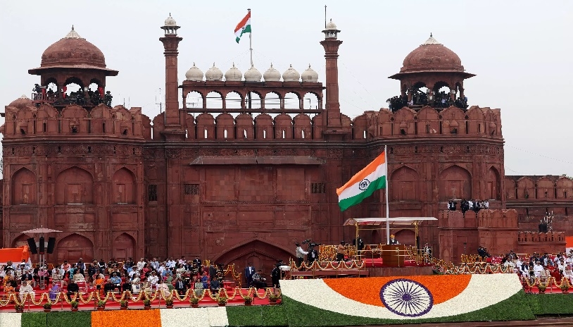 ഇന്ത്യയുടെ 78മത് സ്വാതന്ത്ര്യ ദിനാഘോഷം: ചെങ്കോട്ടയിൽ അതിഥികളായി എത്തുന്നത് 400 വനിതകൾ