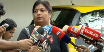 ‘സിനിമയിൽ അഭിനയിക്കുന്ന ആളല്ലാതിരുന്നിട്ടും എന്നോട് ആ നടൻ മോശമായി പെരുമാറി’; തുറന്നുപറച്ചിലുകളുമായി തിലകന്റെ മകൾ