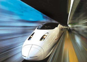 ഇന്ത്യയിലെ ആദ്യ ബുള്ളറ്റ്‌ ട്രെയിൻ നിർമിക്കുന്നത് കേരളത്തിലെ ഒരു പ്രമുഖ കമ്പനി