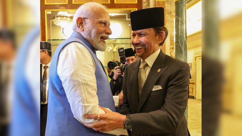 സുൽത്താൻ ബോൾകിയയുമായി ചർച്ച നടത്തി പ്രധാനമന്ത്രി; ഇന്ത്യയുടെ ആക്റ്റ് ഈസ്റ്റ് പോളിസിയിൽ ബ്രൂണൈ പ്രധാന പങ്കാളിയാകും