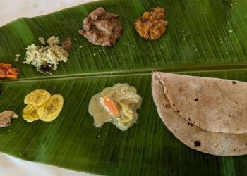 ഓണസദ്യയിൽ ചോറിന് പകരം ചപ്പാത്തി വിളമ്പി ഏഥർ കമ്പനി; പ്രതിഷേധവുമായി മലയാളികൾ