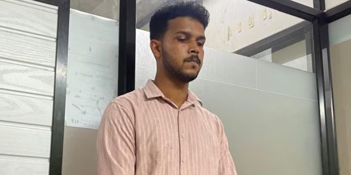 ഇൻസ്റ്റഗ്രാം വഴി അശ്ലീല സന്ദേശം; നഗ്നനായി വീട്ടിലെത്തി യുവതിയെ കടന്നുപിടിച്ചു – യുവാവ് അറസ്റ്റിൽ