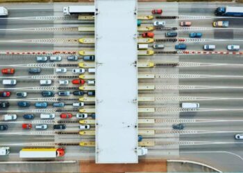 സന്തോഷ വാർത്ത! ടോൾ നിരക്കുകൾ കുറഞ്ഞേക്കും; ദേശീയപാത നിയമങ്ങളിൽ ഭേദഗതി