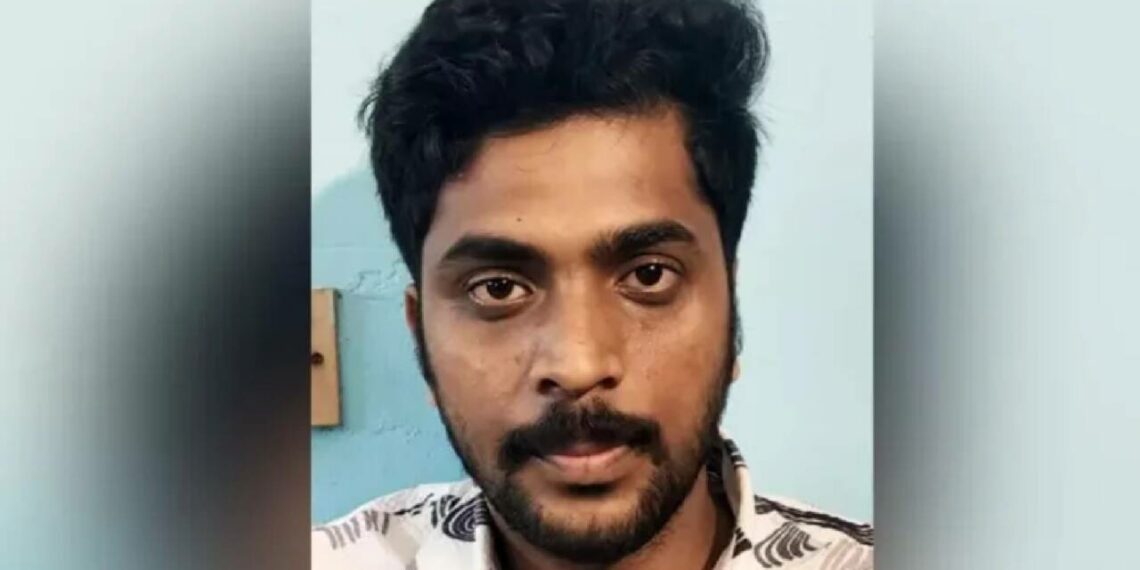 വിമാനത്തിന് വ്യാജ ബോംബ് ഭീഷണി സന്ദേശം; പാലക്കാട് സ്വദേശി പിടിയിൽ