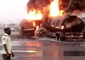 ഇന്ധന ടാങ്കർ പൊട്ടിത്തെറിച്ച് 140 മരണം; നിരവധിപേർക്ക് ​ഗുരുതര പരിക്ക്