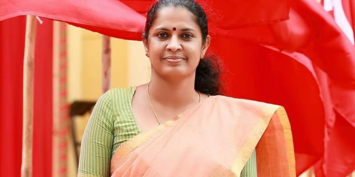 പിപി ദിവ്യക്ക് തിരിച്ചടി; എഡിഎം നവീൻ ബാബുവിന്റെ മരണത്തിൽ മുൻകൂർ ജാമ്യമില്ല