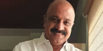 ഒളിവിൽ പോയ സിദ്ദിഖ് തിരിച്ചെത്തി; അഡ്വക്കേറ്റ് ബി രാമൻ പിള്ളയുമായി കൂടികാഴ്ച നടത്തി