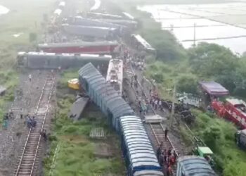 ചെന്നൈ ട്രെയിൻ അപകടം; 19 പേർക്ക് പരിക്ക് – സർവ്വീസുകൾ റദ്ദാക്കി