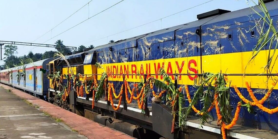 300 സ്‌പെഷ്യൽ ട്രെയിനുകൾ; ശബരിമല സീസണിന് ഇന്ത്യൻ റെയിൽവേ സജ്ജം