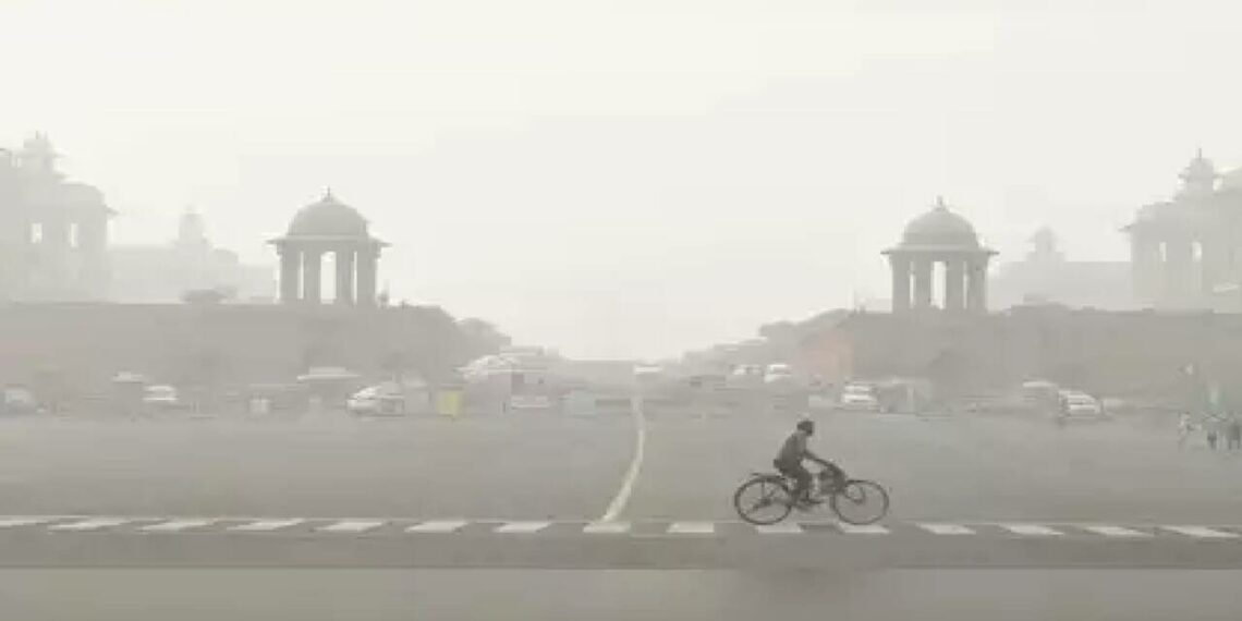 കഴിയുന്നതും പുറത്തിറങ്ങരുതെന്ന് നിർദ്ദേശം; രാജ്യ തലസ്ഥാനത്ത് കടുത്ത നിയന്ത്രണം