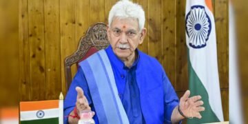 ‘ഒന്നിനെയും ബാക്കിവച്ചേക്കരുത്, സൈന്യത്തിന് പൂർണ്ണ സ്വാതന്ത്ര്യം’ – ജമ്മു കശ്മീർ ലെഫ്റ്റനൻ്റ് ഗവർണർ