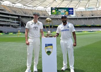 പെർത്തിൽ ഓസ്ട്രേലിയക്കെതിരെ ഇന്ത്യയ്ക്ക് ടോസ്; ദേവ്ദത്ത് പടിക്കൽ ടീമിൽ