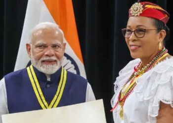 ഡൊമിനിക്കയുടെ പരമോന്നത ബഹുമതി സ്വീകരിച്ച് പ്രധാനമന്ത്രി നരേന്ദ്ര മോദി