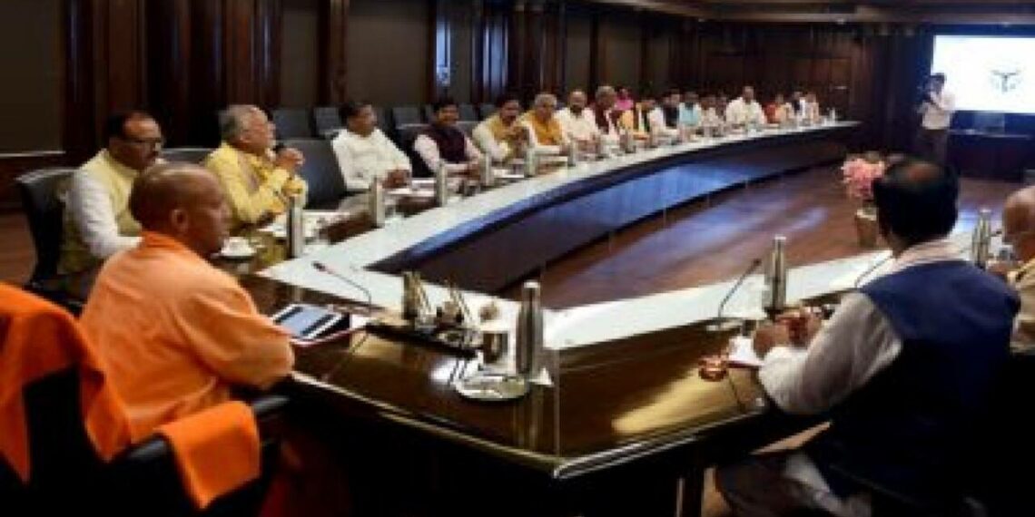 ഇനി മുതൽ ഡിജിപിയെ തെരഞ്ഞെടുക്കുക ജഡ്ജി അധ്യക്ഷനായ സമിതി; ബില്ലിന് അംഗീകാരം നൽകി ഉത്തർപ്രദേശ്