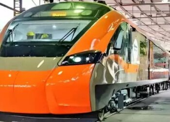 വന്ദേഭാരത് ഇനി കശ്മീരിലേക്കും; പ്രധാനമന്ത്രി ഉദ്ഘാടനം ചെയ്യും