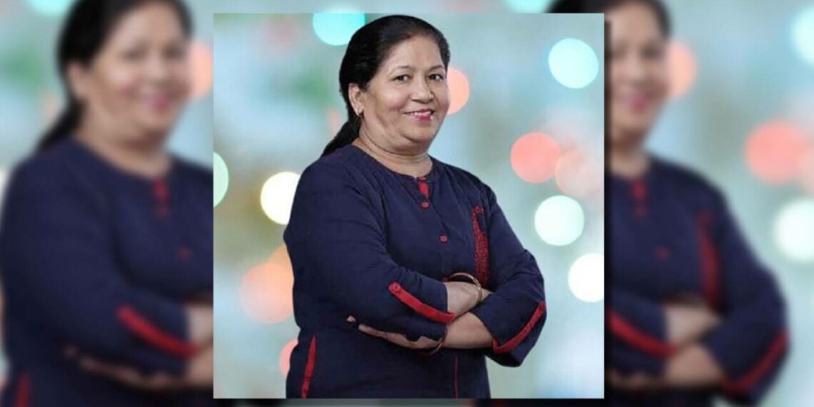 ഇന്ത്യയിലെ അതി സമ്പന്നയായ യൂട്യൂബർ ഇവരാരുമല്ല, അതൊരു സ്കൂൾ ടീച്ചറാണ്