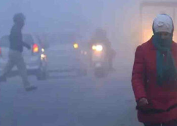 അതിശൈത്യത്തില്‍ തണുത്ത് വിറച്ച് ഉത്തരേന്ത്യ; വില്ലനായി ശീതക്കാറ്റും മഴയും