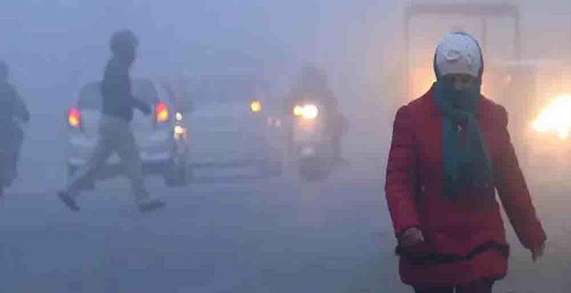 അതിശൈത്യത്തില് തണുത്ത് വിറച്ച് ഉത്തരേന്ത്യ; വില്ലനായി ശീതക്കാറ്റും മഴയും