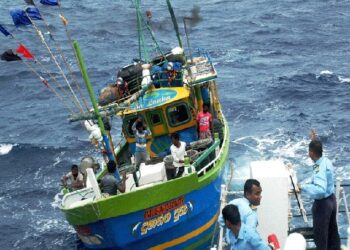 സമുദ്രാതിർത്തി ലംഘിച്ചെന്നാരോപണം; ഇന്ത്യൻ മത്സ്യത്തൊഴിലാളികൾ ശ്രീലങ്കൻ ജുഡീഷ്യൽ കസ്റ്റഡിയിൽ