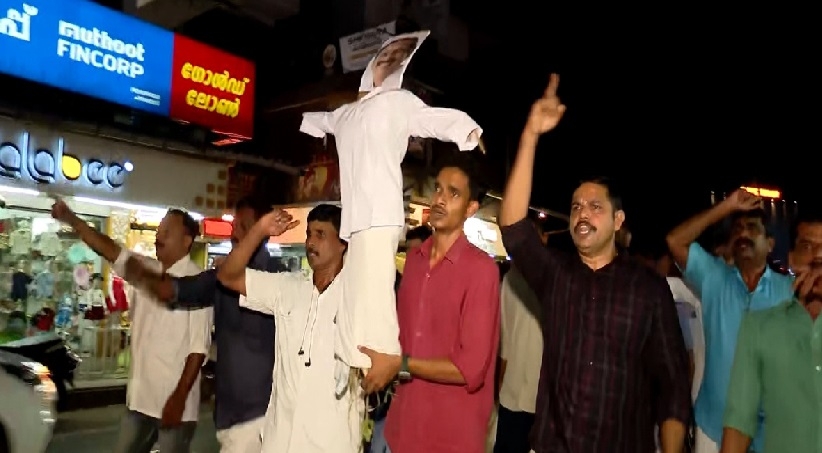 ഒരു മണ്ഡലം കമ്മിറ്റി ഒന്നടങ്കം രാജിവെച്ചു; കണ്ണൂർ കോൺഗ്രസിൽ കൂട്ടരാജി