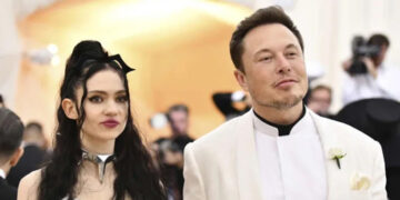 ഇന്ത്യൻ സംസ്‌കാരത്തിൽ  വളർന്നതാണ് ഞാൻ, മഹത്തരമാണ്; ചർച്ചയായി ഇലോൺ മസ്‌കിന്റെ മുൻ പങ്കാളി ആയ കനേഡിയൻ ഗായികയുടെ പോസ്റ്റ്