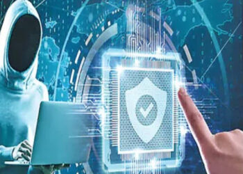 പുതുവത്സര ആശംസകളുടെ പേരില്‍ തട്ടിപ്പ്! ശ്രദ്ധിച്ചില്ലെങ്കില്‍ പതിയിരിക്കുന്നത് വന്‍ അപകടം