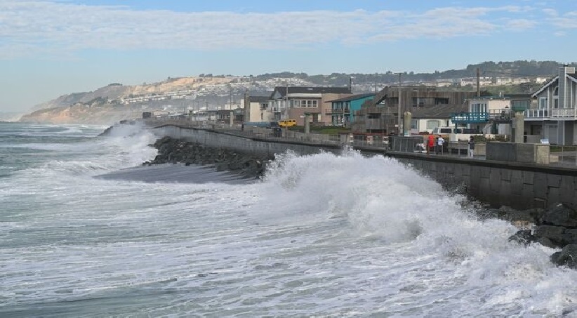 യുഎസിൽ ശക്തമായ ഭൂചലനം; സുനാമി മുന്നറിയിപ്പ് പിൻവലിച്ചു