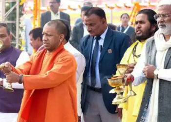 മഹാകുംഭമേളയ്ക്കായി ഒരുക്കങ്ങൾ ദ്രുതഗതിയിൽ; പ്രയാഗരാജിൽ നടക്കുന്ന ഒരുക്കങ്ങൾ വിലയിരുത്തി ഉത്തർ പ്രദേശ് മുഖ്യമന്ത്രി യോഗി ആദിത്യനാഥ്